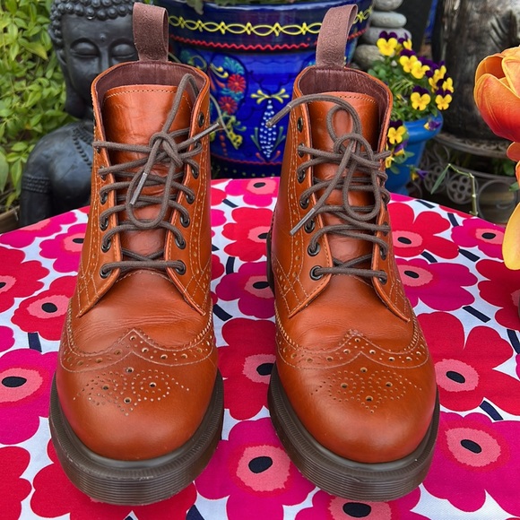 Dr. Martens Affleck Cognac Brogue Wingtip 7 Eye Lace Up Boots - Picture 11 of 17